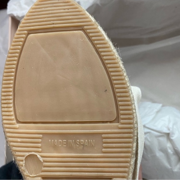 BNIB Gal Meets Glam x Margaux The Espadrille Blue - Picture 4 of 10